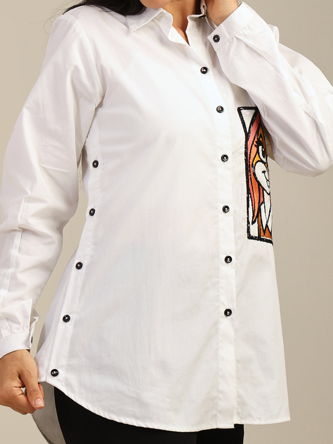 Solid Color Front Bunny Embroidered Cotton Shirt With Side Buttons