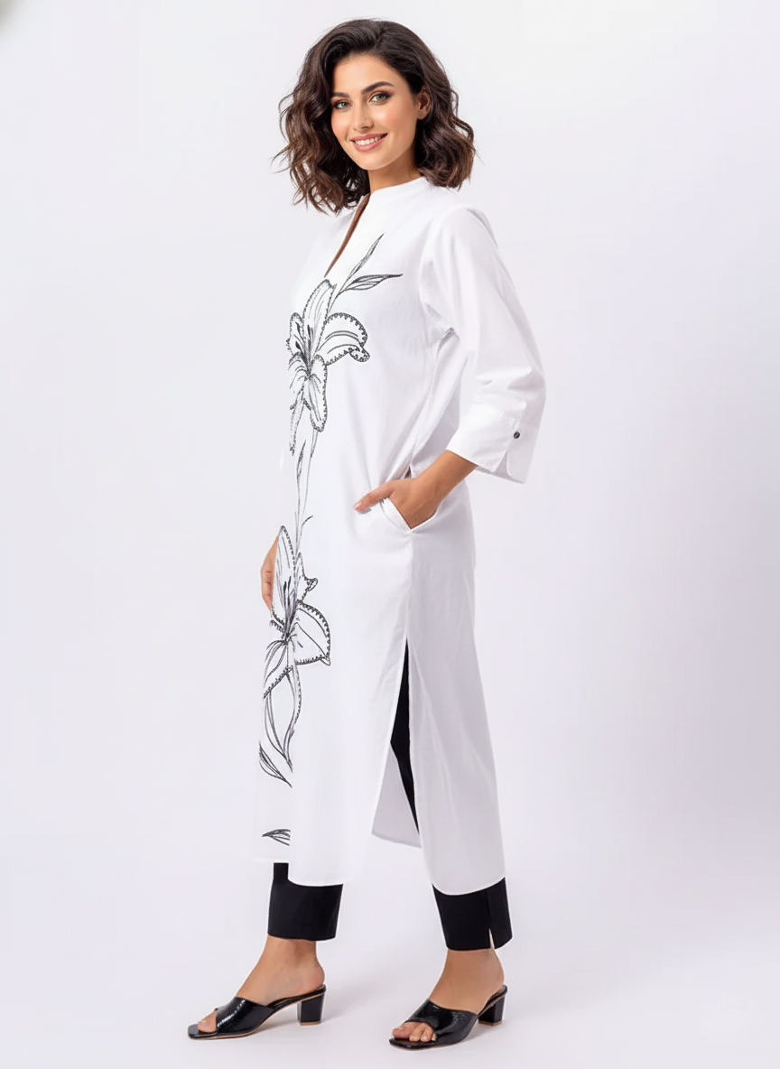 WHITE FRONT EMBROIDERED COTTON DRESS